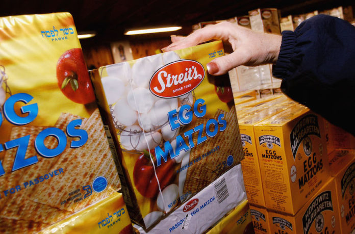 Shoppers Purchase Food For Passover In Pennsylvania